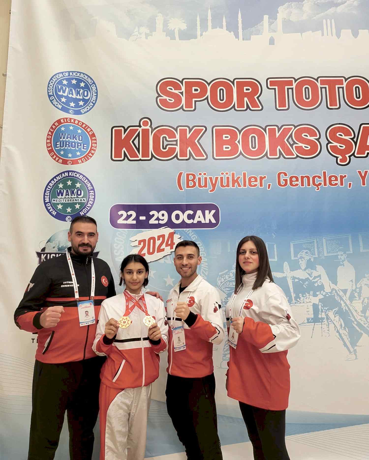 BERİL ELÇİN BÜYÜKHATİPOĞLU 2024 YILI TÜRKİYE ŞAMPİYONU 
