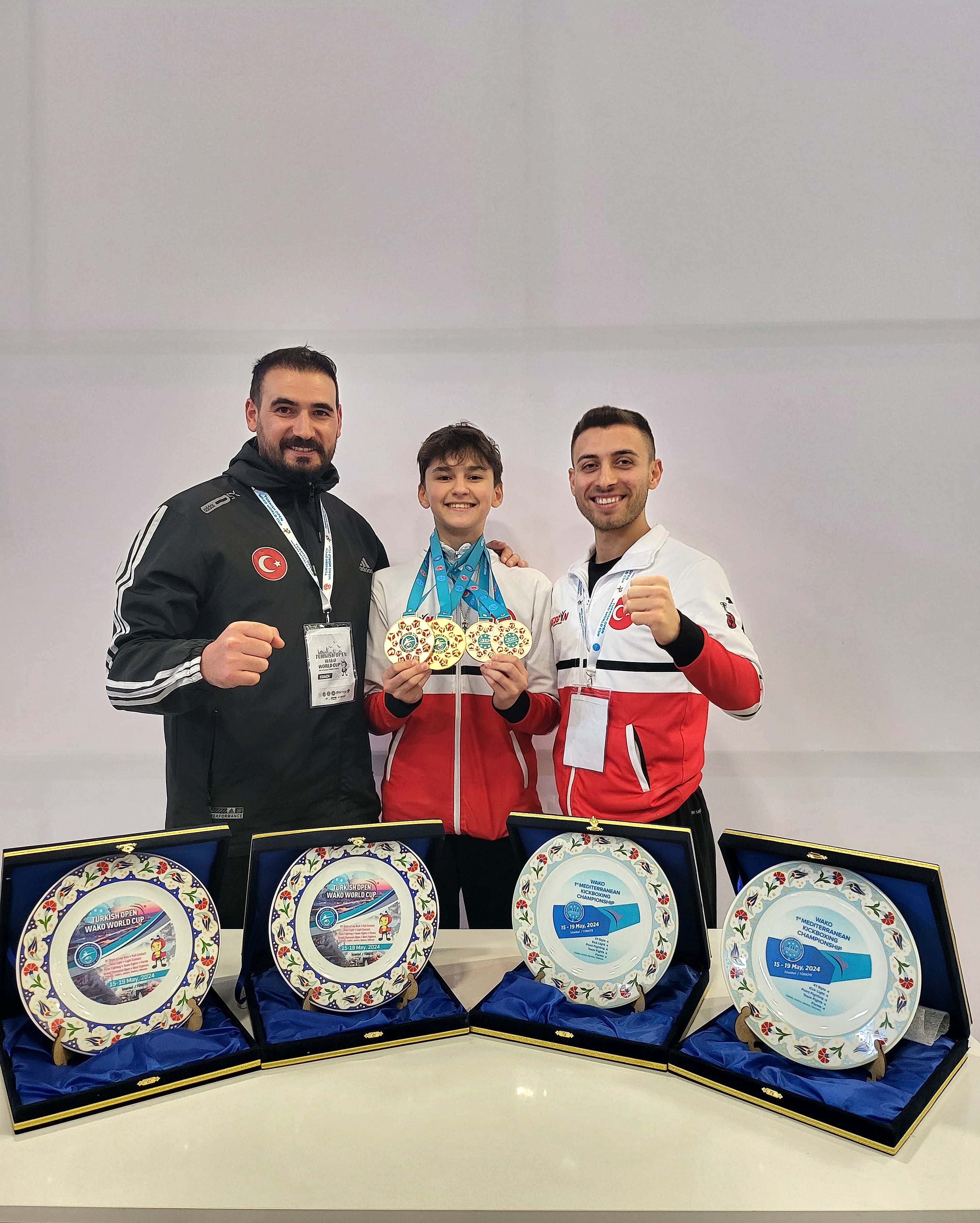 2024 YILI (15-19 MAYIS) İSTANBUL -AHMET EREN İLİK (MİLLİ SPORCU) -ULUSLARARASI WORLD CUP ŞAMPİYONU