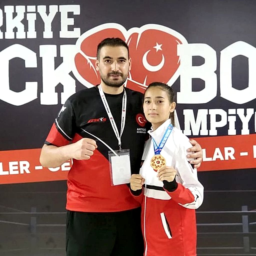 BEREN BÖLÜKBAŞ TÜRKİYE ŞAMPİYONU