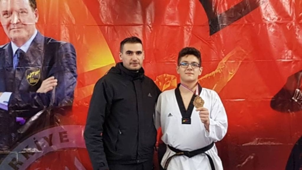 ÖĞRENCİLERİMİZİN BAŞARILARINA BİRLİKTE TANIK OLUYORUZ 